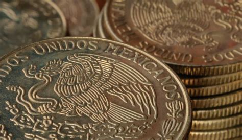 Banxico Monedas De Centavos Se Venden Hasta En Mil Pesos Mira