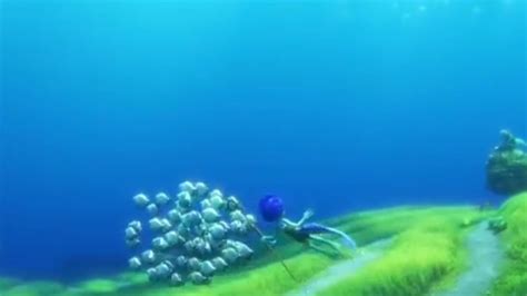 He Touch The Butt Scene From Finding Nemo Youtube