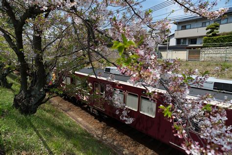 阪急電鉄 夙川駅・芦屋川駅 爽風ラッピングカー