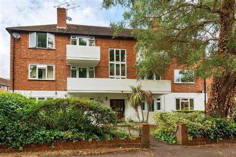 2 Bed Flat For Sale In Maidenhead Berkshire Sl6 £300000 Zoopla