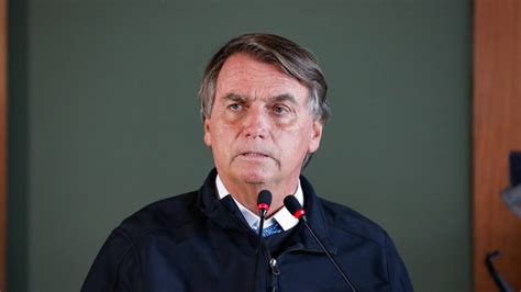 Bolsonaro Diz Que Jogo N O Acabou Mas Que Pode Ser Um Bom Cabo