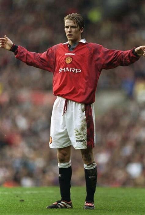 David Beckham Of Man Utd In 1997 Old Football Players Ronaldo