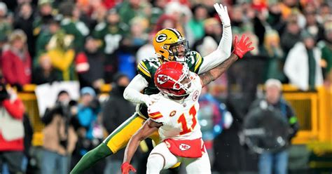Bad Nfl Officiating Once Again In Spotlight After Preposterous Ending