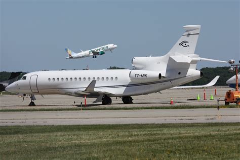 T Mik Dassault Falcon X At Kcle Onother Interesting Visi Flickr