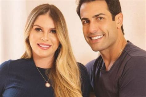 Bárbara Evans fala sobre quantos quilos ganhou aos 3 meses grávida de