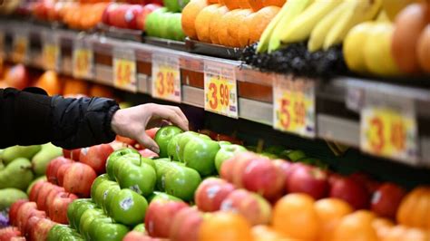 La inflación frena y los precios de los alimentos experimentan su menor