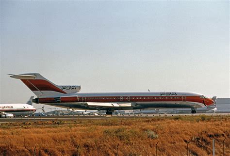 Psa Boeing 727 200 Lax June 1981 Top Color Of Orange Wit Flickr