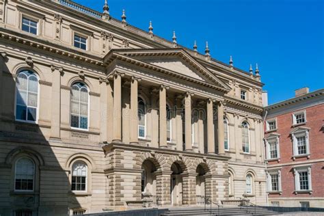 Exterior View Of The Osgoode Hall Stock Photo Image Of Outdoor Urban