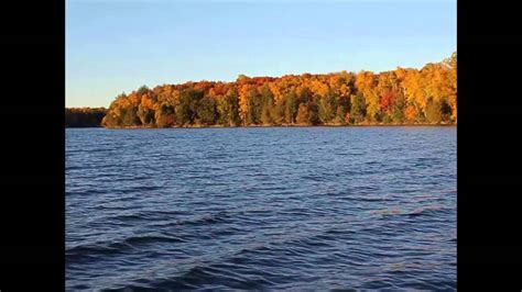 Presque Isle Wi Lakes And Fall Leaves Youtube