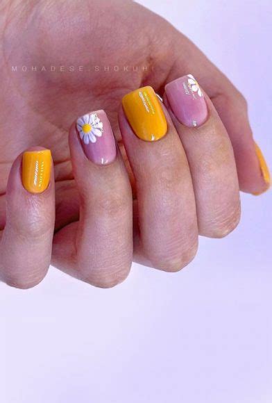 27 Short Summer Nails 2021 Chamomile And Mustard Colored Nails