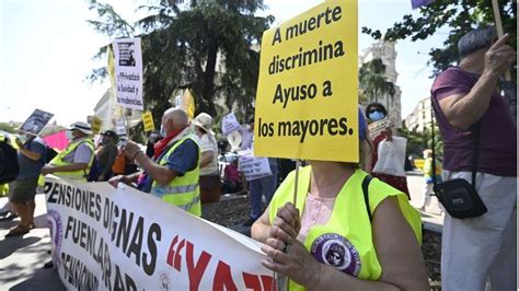 Oto O Caliente En Madrid M S De Asociaciones Movilizadas En