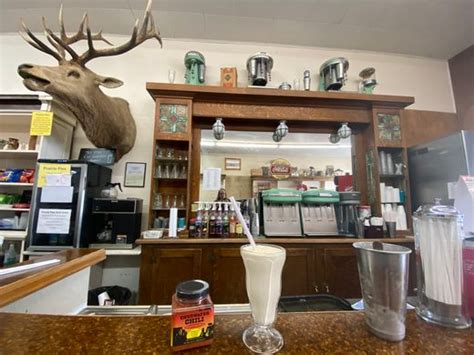 Chugwater Soda Fountain – Chugwater, Wyoming - Gastro Obscura