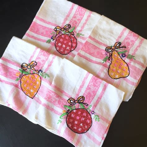 Hand Embroidered Cloth Napkins Fruit Theme Pink And White Cloth