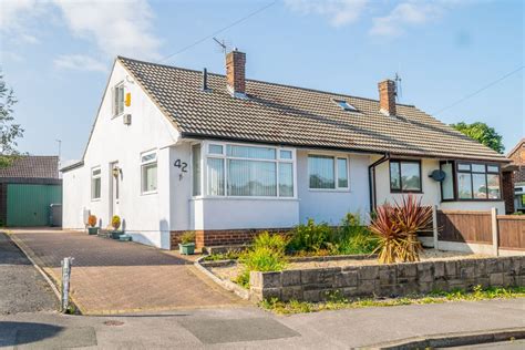 3 Bed Semi Detached Bungalow For Sale In Chatsworth Crescent Pudsey