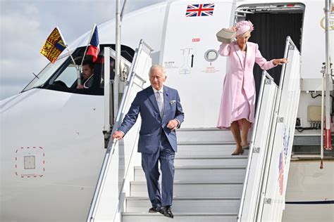 Photo Le Roi Charles Iii D Angleterre Et La Reine Consort Camilla