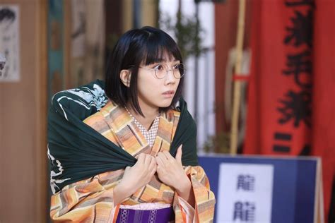 （写真）『嘘解きレトリック』初回 鈴鹿央士＆松本穂香、探偵＆能力者バディ誕生に反響「癒しでしかない」（ネタバレあり） ドラマ ニュース