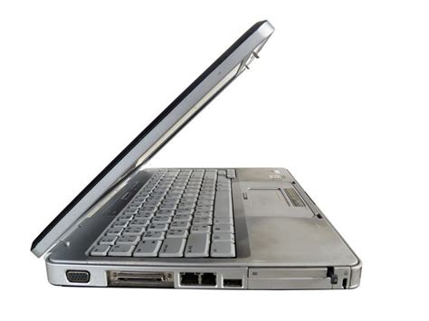 มอสอง Notebook Compaq Presario V2000 Specs