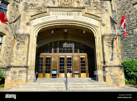 Government of ontario building hi-res stock photography and images - Alamy