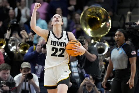 Caitlin Clark Leads Iowa Back To Final Four Scoring 41 Points In 94 87