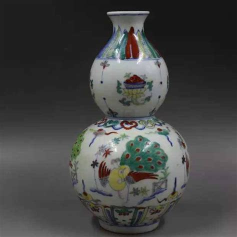 Chinese Ming Dynasty Chenghua Style Doucai Porcelain Vase Etsy Uk