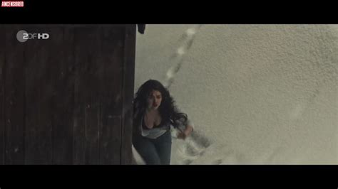 Natasha Petrovic Nude Pics Page 1