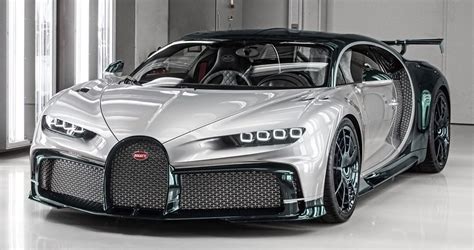 Bugatti Chiron Pur Sport "Green Rhapsody" Revealed