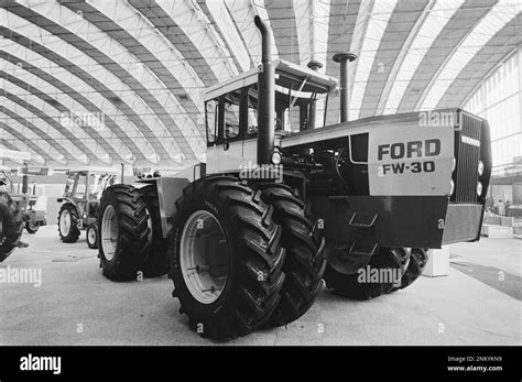 ford fw  tractor  res stock photography  images alamy