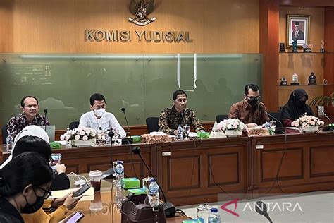 Ky Dukung Kpk Tegakkan Hukum Hingga Tuntas Terkait Ma Antara News