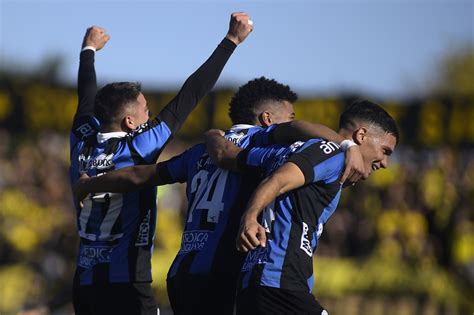 Apertura Liverpool Y Peñarol Empataron 2 2 En Un Partidazo Que Tuvo De Todo En Belvedere