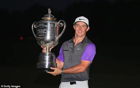 World No Rory Mcilroy Ends Season Atop Both The Pga And Dp Tours