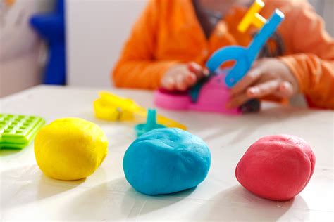 This Playdough Recipe Is The Best And Easy To Make!