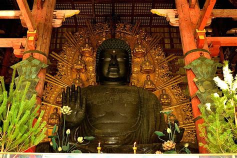 Fondo Gran Estatua De Buda En El Templo Todaiji Capturada En Primer