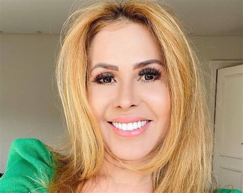 Joelma Diz H Quanto Tempo Est Sem Beijar Na Boca