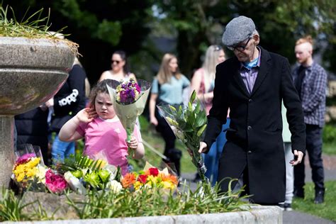 Katie Kenyon Vigil At Padiham Memorial Park In Pictures Lancslive