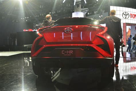 Scion unveils new-ish C-HR Concept, inspired by chopsticks and cutting ...