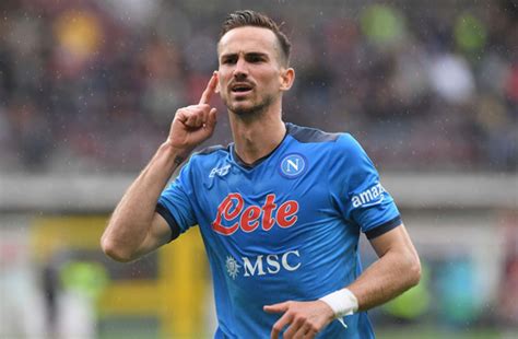 Notizie Calcio Napoli Rinnovo Fabian Arriva Una Nuova Offerta Del