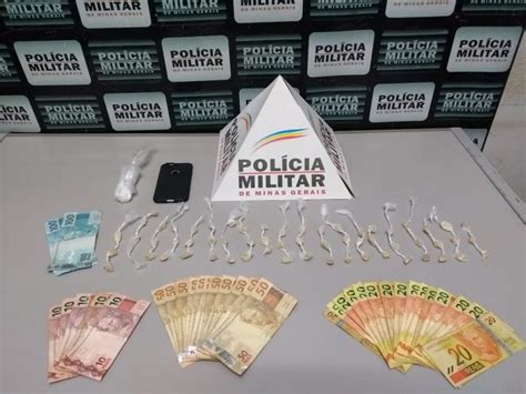 Pm Apreende Adolescente Dezenas De Pedras De Crack E Mil Reais Em