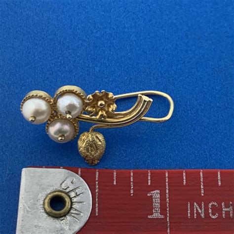 Vintage 14k Yellow Gold Pearl Cherry Blossom Dangle D Gem