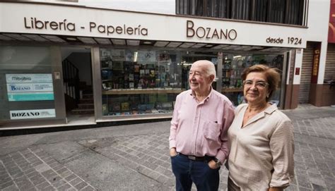 La Librería Más Antigua De Andalucía Ya Prepara Su Centenario Nos Gustaría Que Viniera Pérez