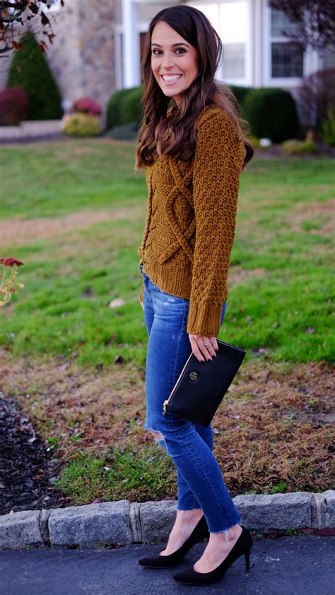 Cable Knit Sweater (Thanksgiving Outfit Idea) | MrsCasual