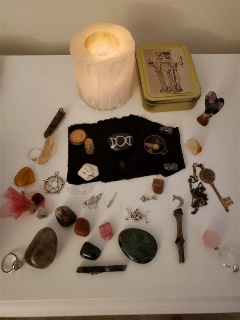 Hecate altar | Wiccan altar, Hecate, Altar