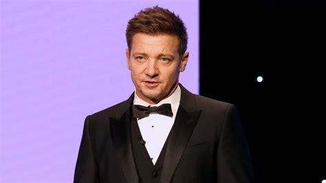 Schneepflug Unfall Das Schrieb Jeremy Renner Seiner Familie