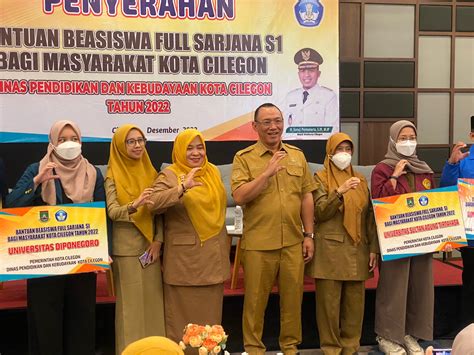 Keren Dindikbud Cilegon Jaring Ribuan Calon Penerima Beasiswa Full