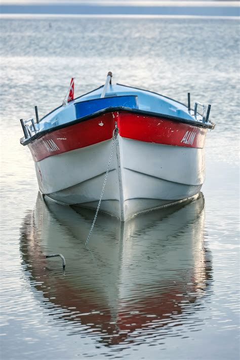 lake boat      lake boat stock  hd images