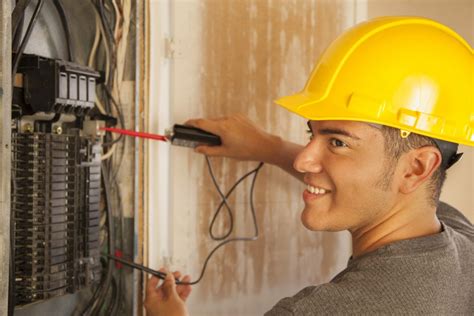 Qué es lo principal que debe saber un electricista