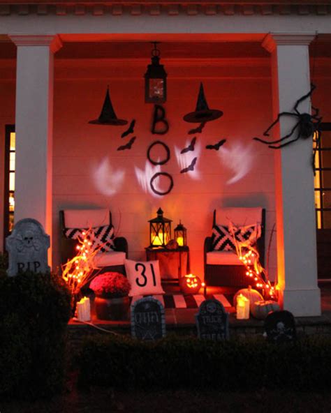 45 Best Outdoor Halloween Decoration Ideas Of 2024