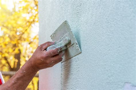 Putzarten Verschiedene Arten von Putz für innen außen