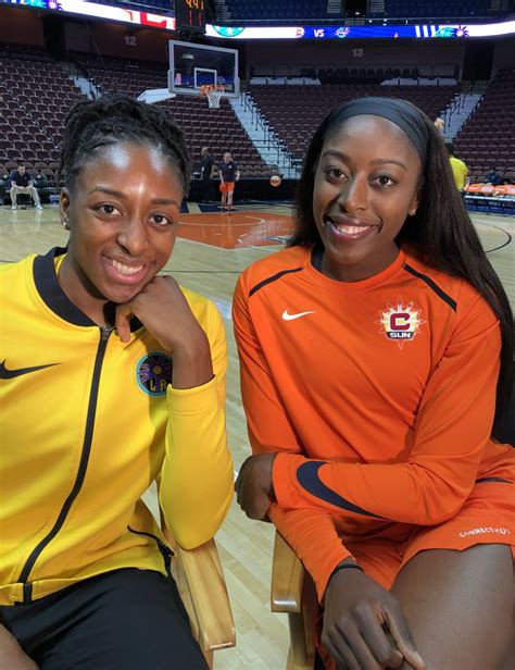 Chiney Ogwumike : Latest News, Breaking News Headlines | Scoopnest