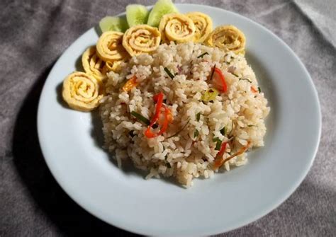 Resep Nasi Goreng Daun Jeruk Oleh Ulya Cookpad