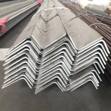 China Prime Quality Angle Iron Bar Hot Rolled Ms Angel Steel Profile